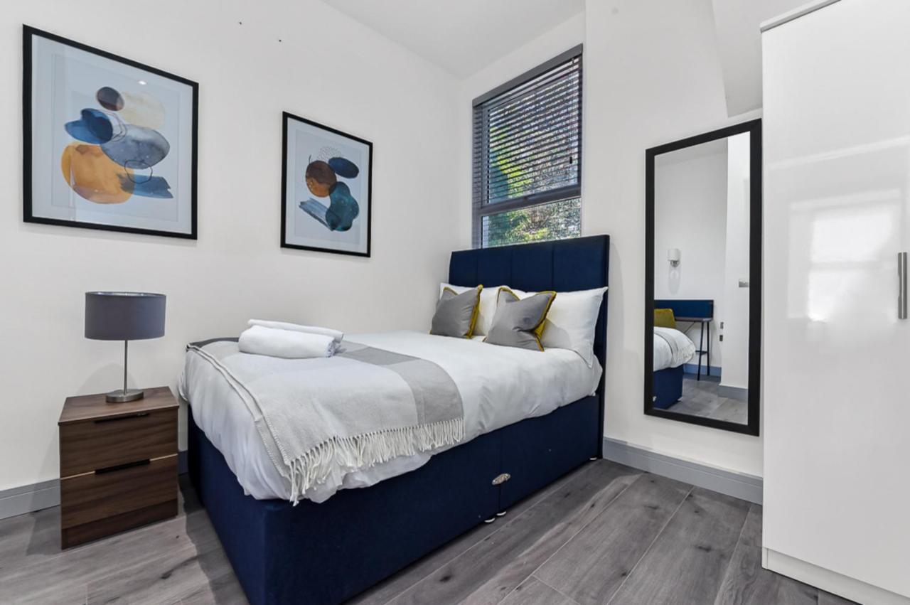 Lovely 2 Bedroom Apartment In Greater London Exterior photo