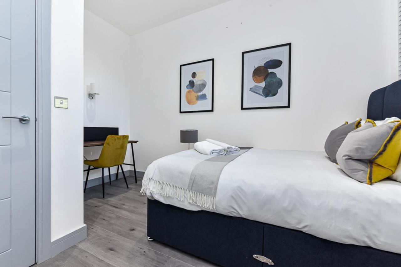 Lovely 2 Bedroom Apartment In Greater London Exterior photo