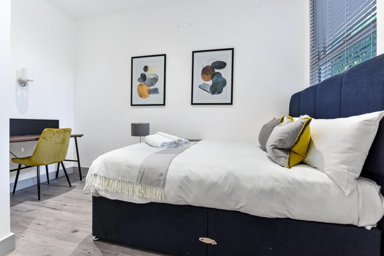 Lovely 2 Bedroom Apartment In Greater London Exterior photo
